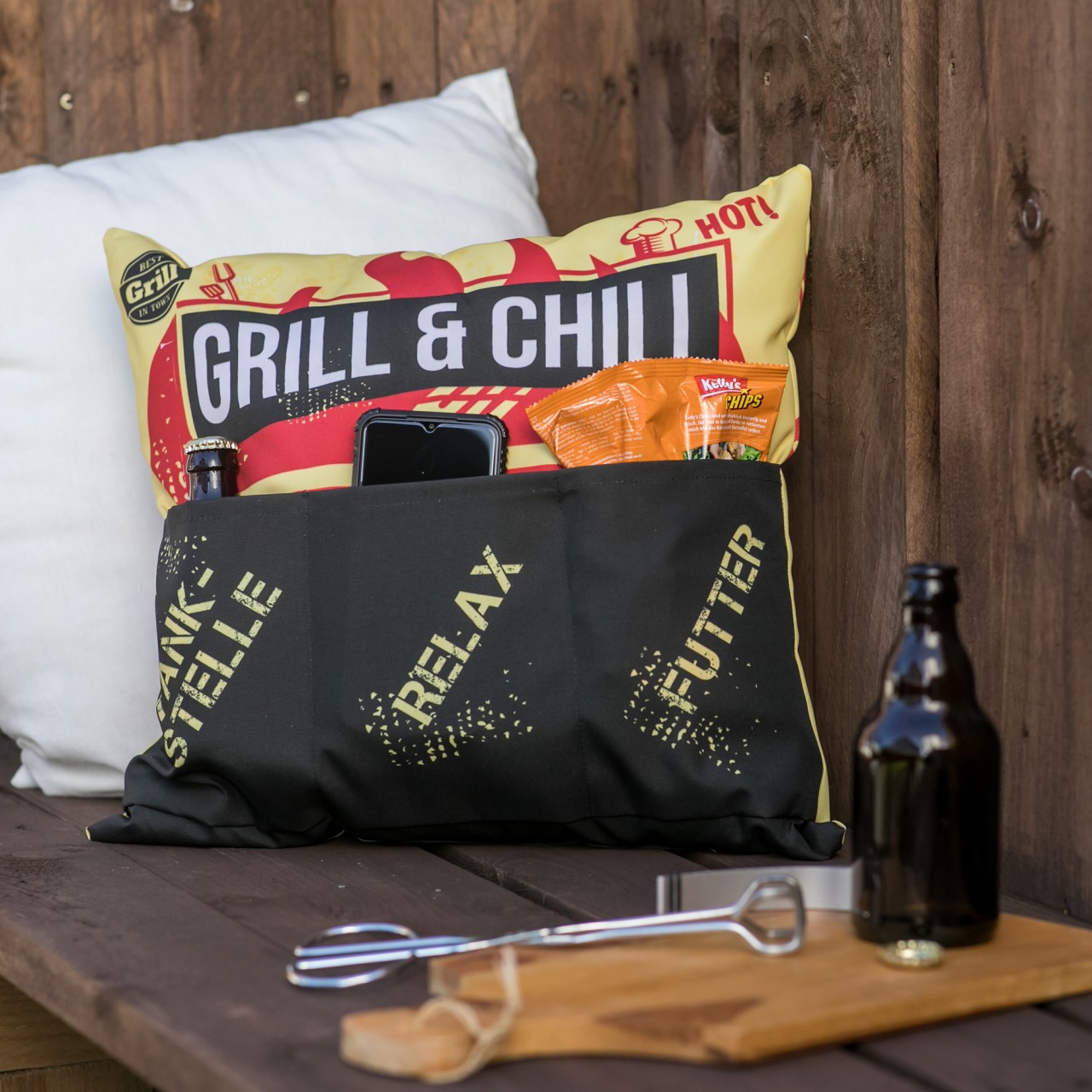 Outdoor Kissen Sofahelden Grill & Chill mit Taschen und ...